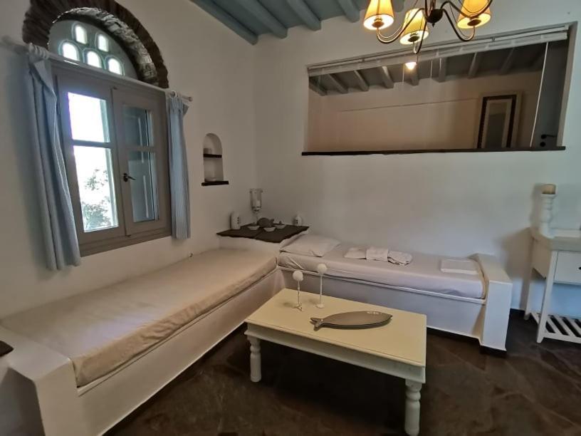 Apartment Elia Agios Romanos